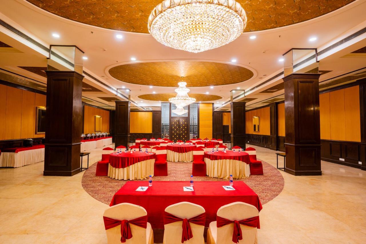 Regenta Inn Jaipur, Adarsh Nagar Экстерьер фото