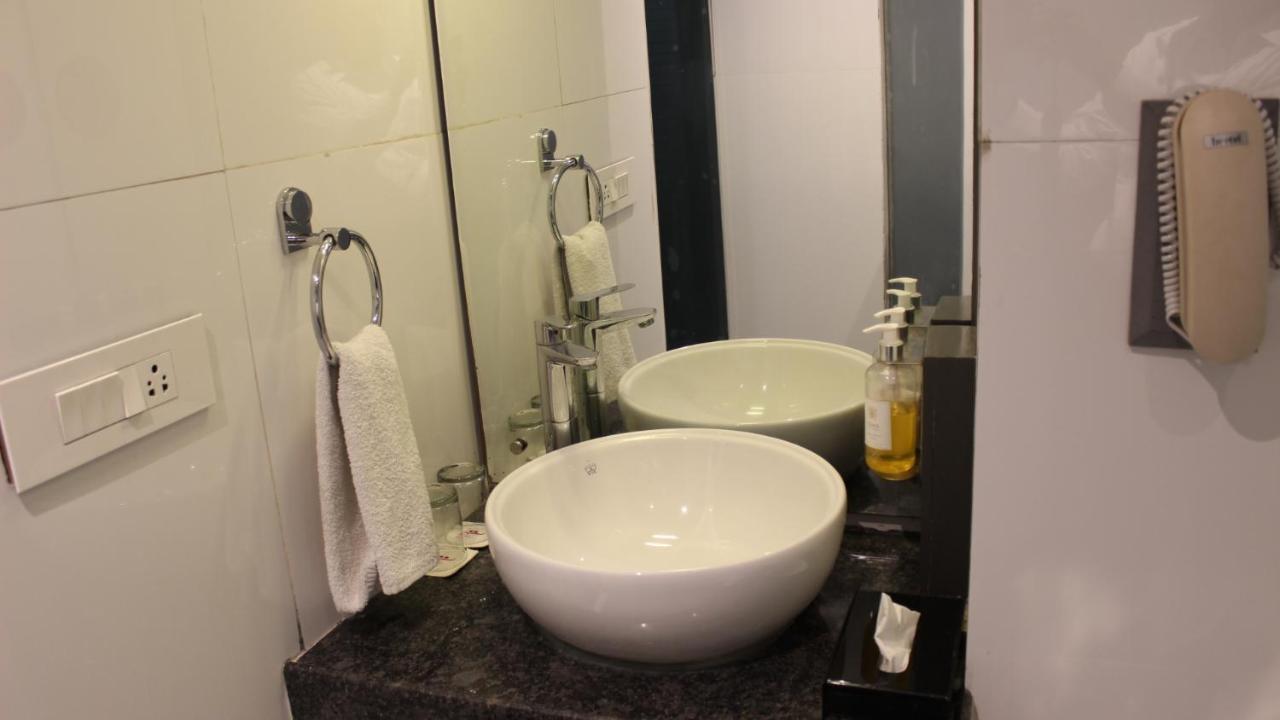 Regenta Inn Jaipur, Adarsh Nagar Экстерьер фото