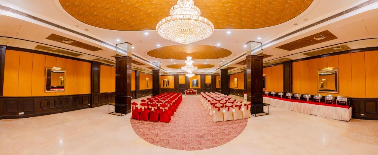 Regenta Inn Jaipur, Adarsh Nagar Экстерьер фото